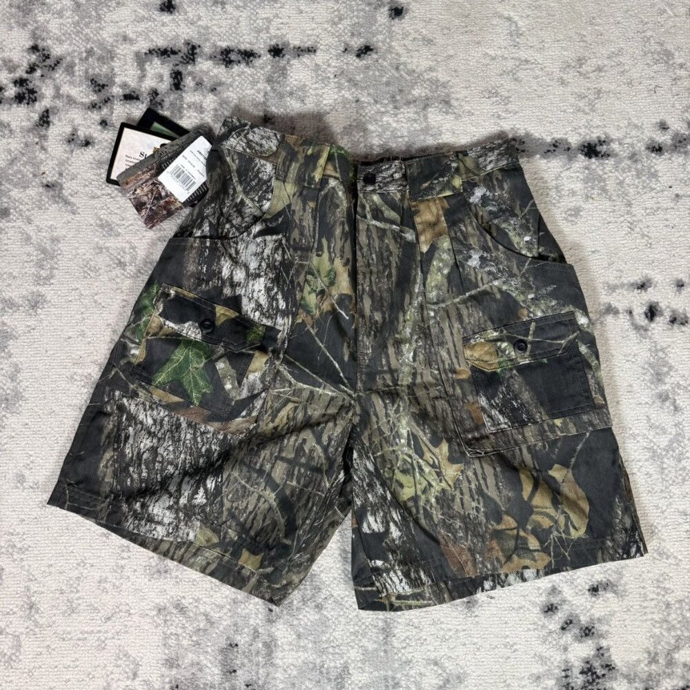 Y2K BNWT Red Head Camo Forest Print Cargo Shorts